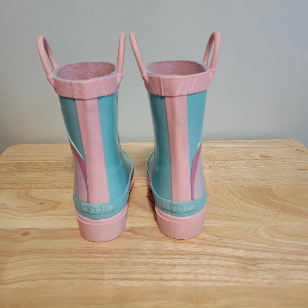 Lily and Dan Rainbow Rain Boots Girls Size 5/6
